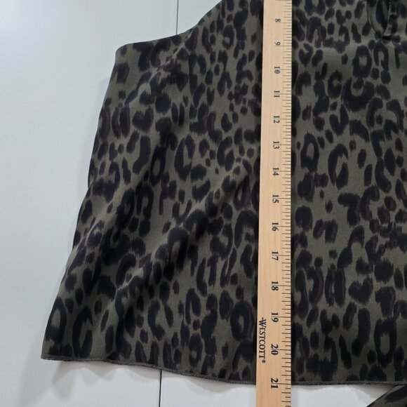 Tyche Halter Tie Front Top Womens L Green Black Leopard Print Lined Boho Preppy - Picture 7 of 13